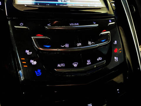 2017 Cadillac Escalade Luxury