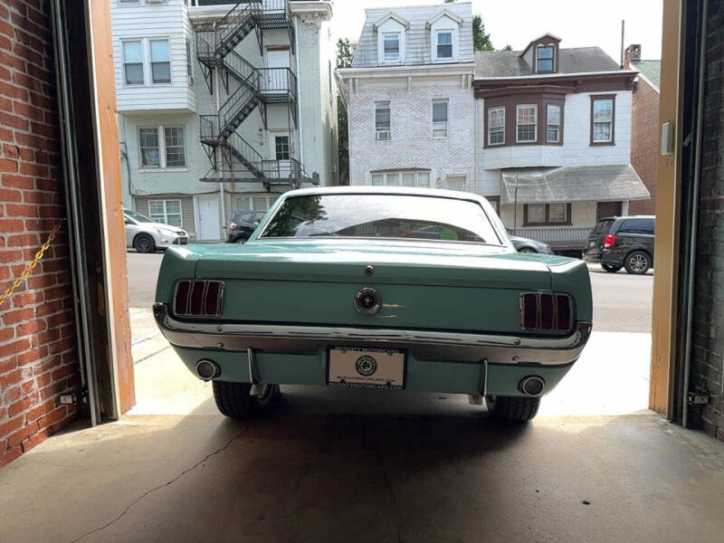 1965 Ford Mustang