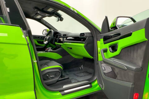 2025 Lamborghini Urus SE