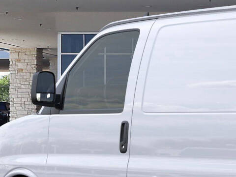 2025 Chevrolet Express 2500