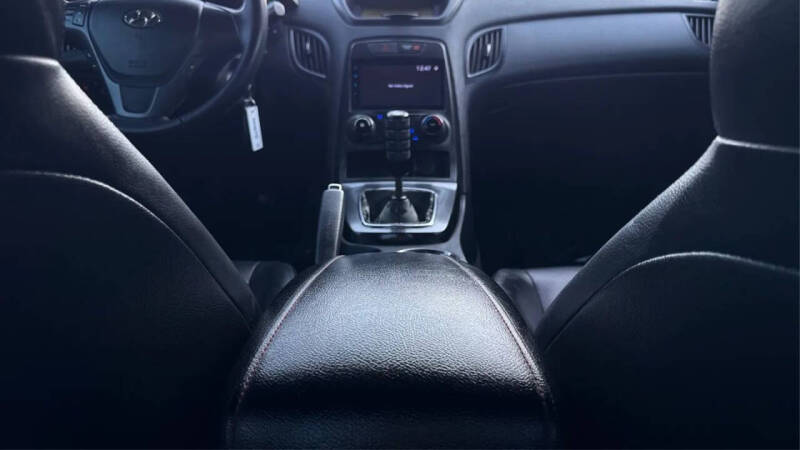 2011 Hyundai Genesis Coupe