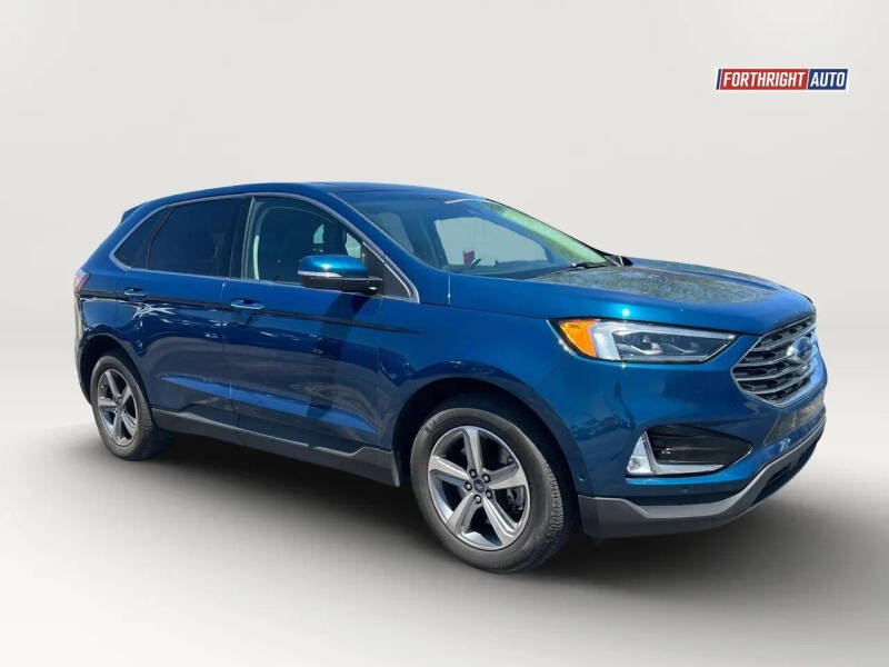 2020 Ford Edge Titanium