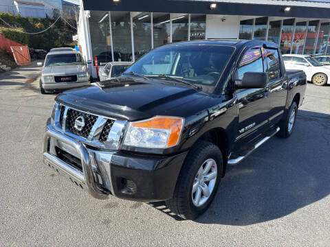2009 Nissan Titan for sale at APX Auto Brokers in Edmonds WA