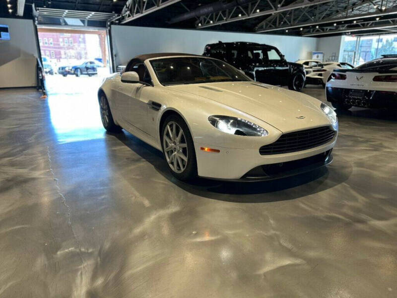 2013 Aston Martin V8 Vantage