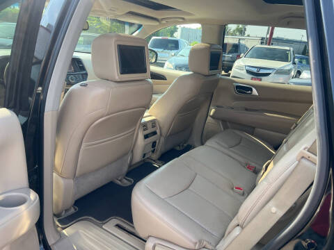 2014 Nissan Pathfinder Platinum