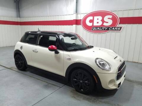 2017 MINI Hardtop 2 Door for sale at CBS Quality Cars in Durham NC