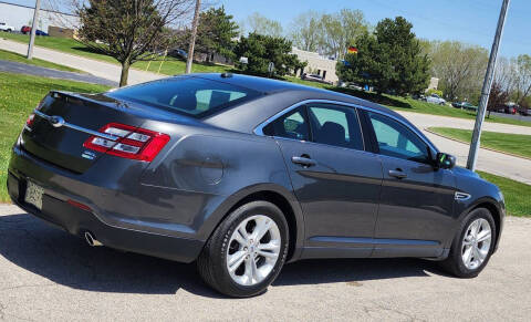 2017 Ford Taurus SEL