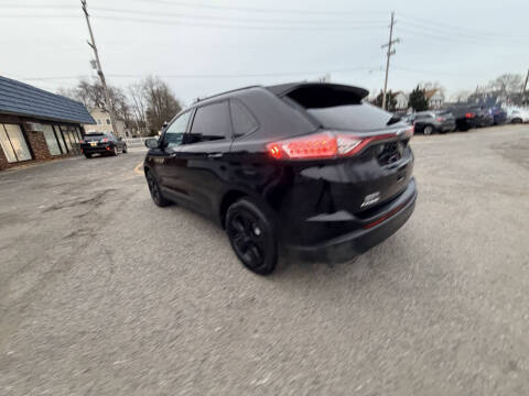 2018 Ford Edge SE