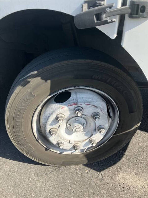 2017 Freightliner MT55 Chassis