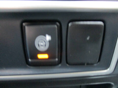 2023 Nissan Titan SV