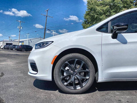 2024 Chrysler Pacifica Limited