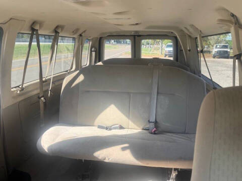 2010 Ford E-Series E-350 SD XL