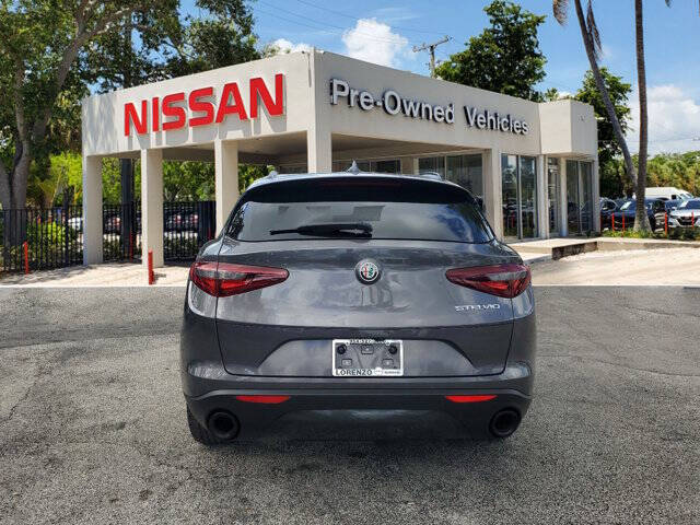 2022 Alfa Romeo Stelvio Sprint