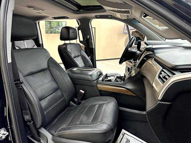 2020 GMC Yukon XL Denali