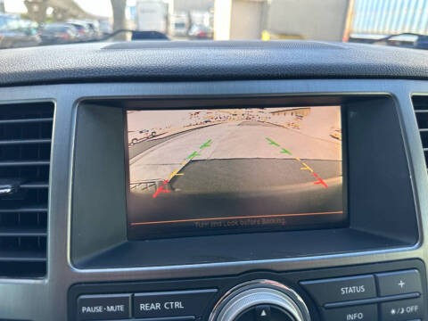 2012 Nissan Armada SL