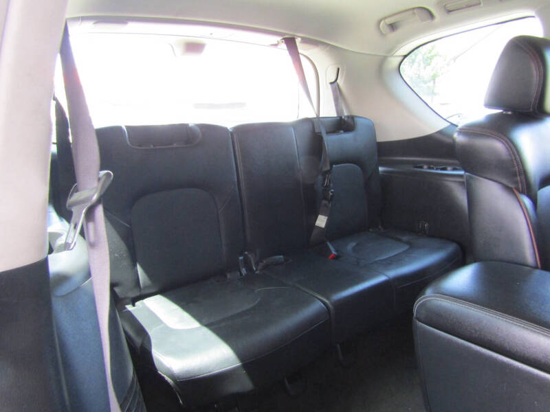 2019 Nissan Armada Platinum