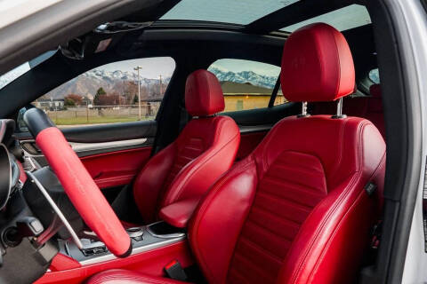 2021 Alfa Romeo Stelvio Ti Sport