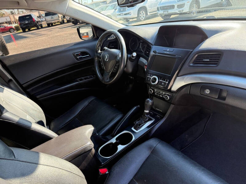 2016 Acura ILX w/Tech