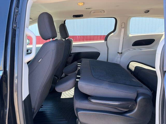 2019 Chrysler Pacifica L