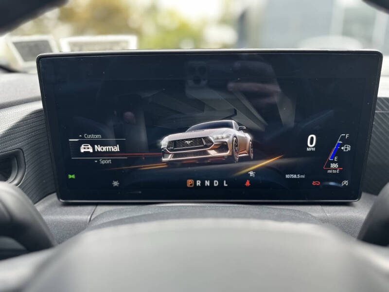 2024 Ford Mustang EcoBoost Premium