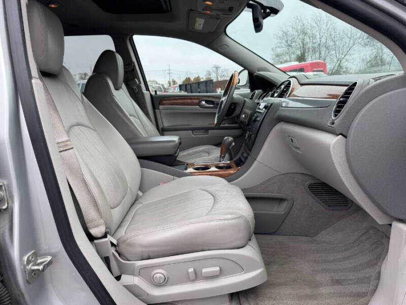 2011 Buick Enclave CXL-2