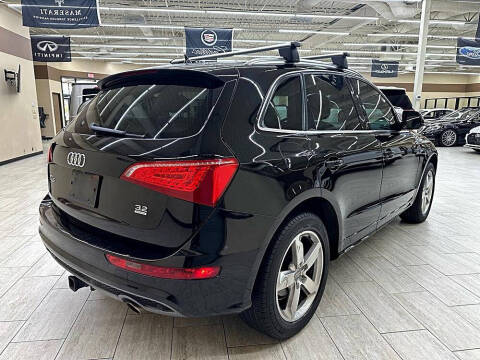 2012 Audi Q5 3.2 quattro Premium Plus