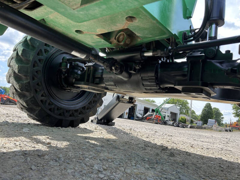 2017 JLG 10042 Telehandler