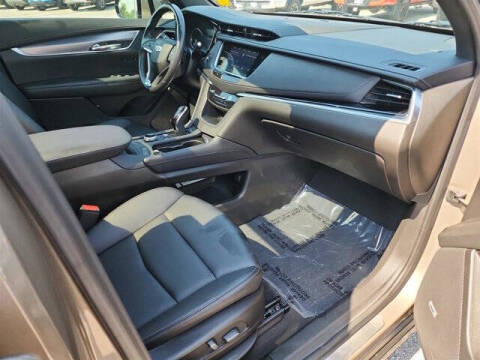 2023 Cadillac XT6 Luxury