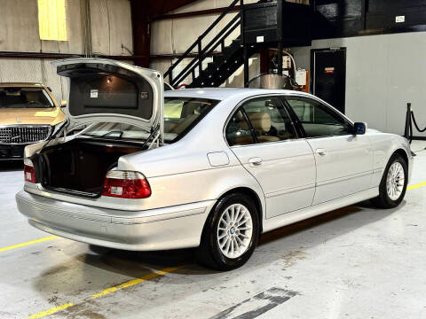 2001 BMW 5 Series 540i