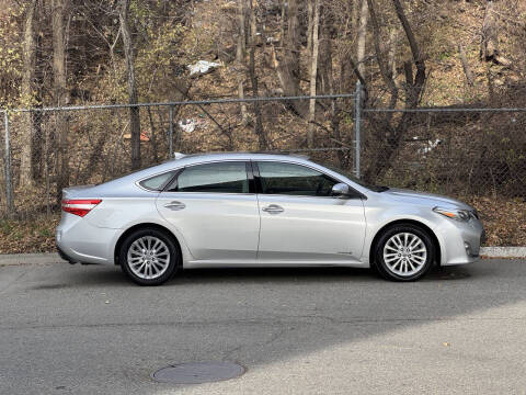 2013 Toyota Avalon Hybrid Limited