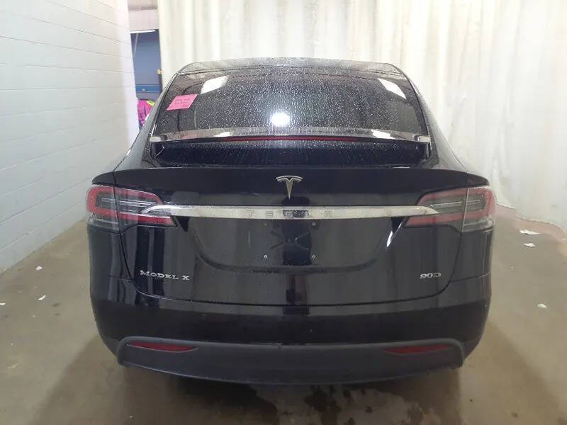 2016 Tesla Model X 90D