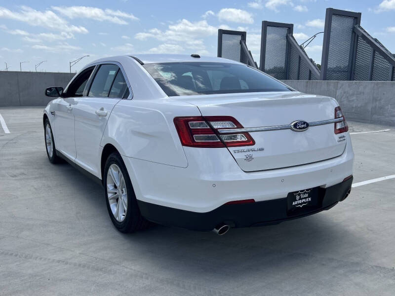 2013 Ford Taurus SEL