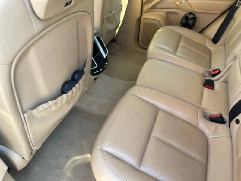 2012 Porsche Cayenne S