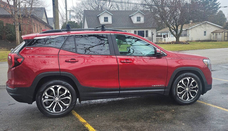 2022 GMC Terrain SLE