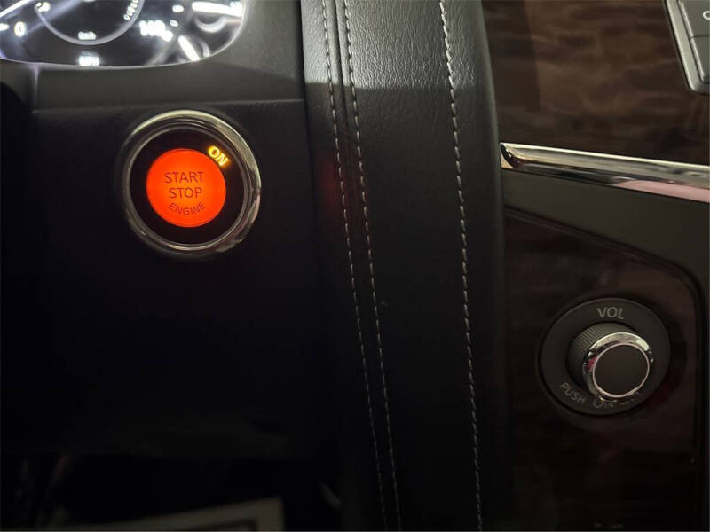 2018 Nissan Armada Platinum