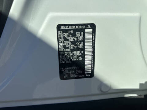 2023 Infiniti QX80 Premium Select