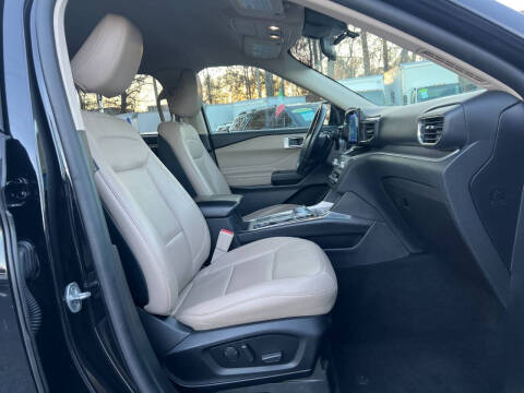 2020 Ford Explorer XLT