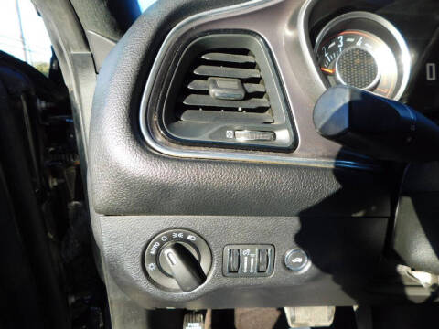 2016 Dodge Challenger SXT