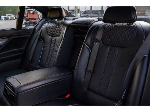 2022 BMW 7 Series 750i xDrive