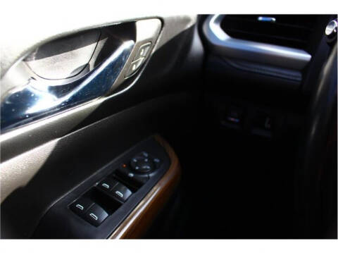 2017 GMC Acadia SLE-1