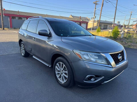 2015 Nissan Pathfinder S