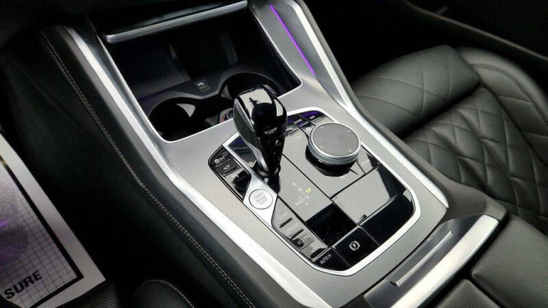 2023 BMW X6 xDrive40i