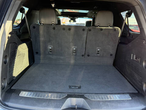 2023 Chevrolet Suburban Z71