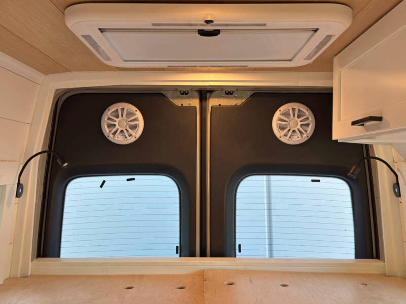 2023 Mercedes-Benz Sprinter