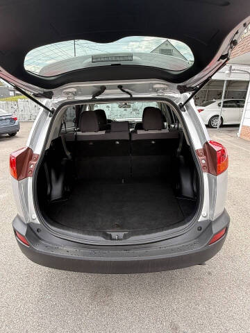 2013 Toyota RAV4 XLE