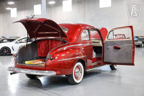 1947 Ford Deluxe
