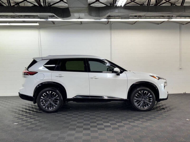 2024 Nissan Rogue Platinum