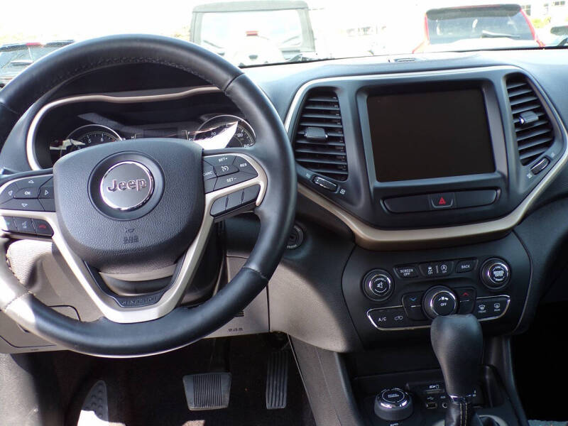 2017 Jeep Cherokee Latitude