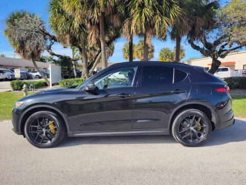 2019 Alfa Romeo Stelvio Sport