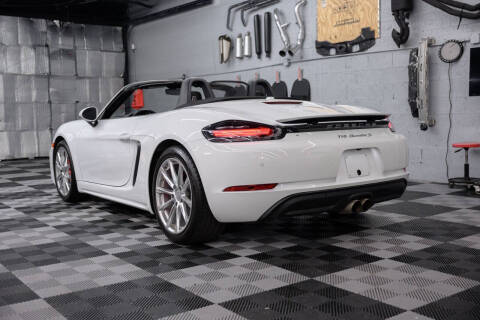 2023 Porsche 718 Boxster S